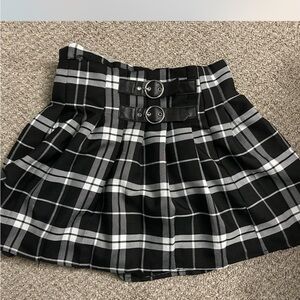 Forever 21 Black and White Plaid Mini Skirt